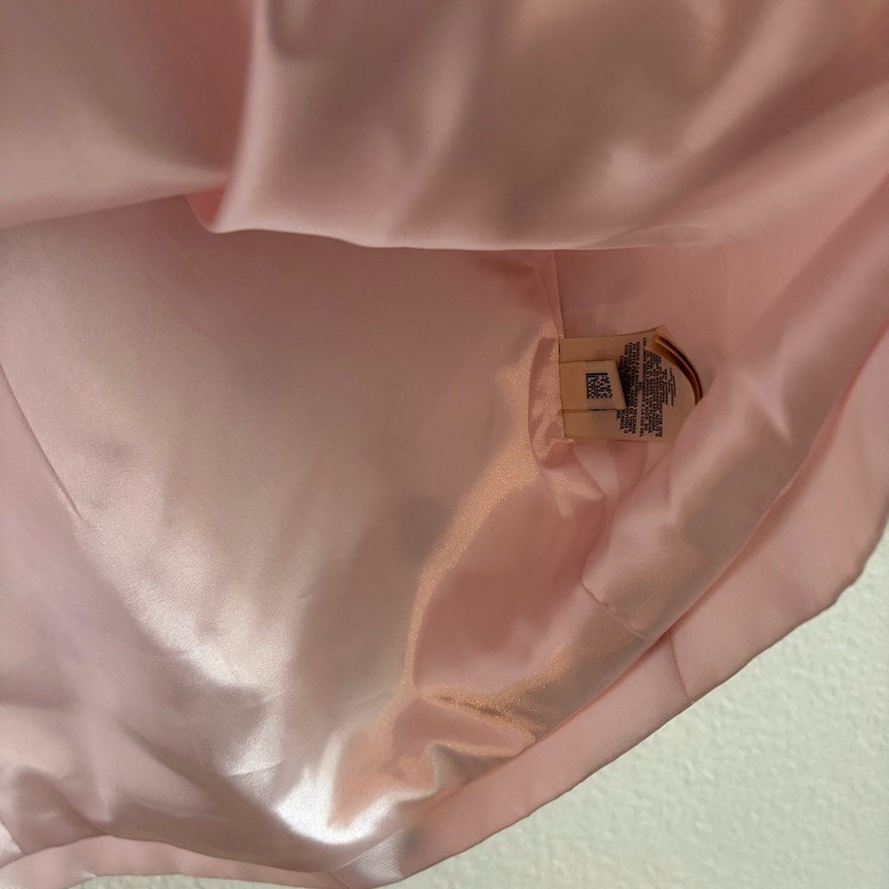 ❗️NWT Ted Baker Ibia Baby Pink Cap Sleeve Dress with Multicolor Floral Print 10 - Picture 5 of 10